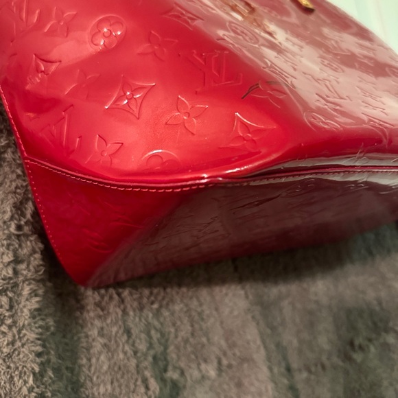 Louis Vuitton Vernis Bellevue GM RED AUTHENTIC - Picture 15 of 16